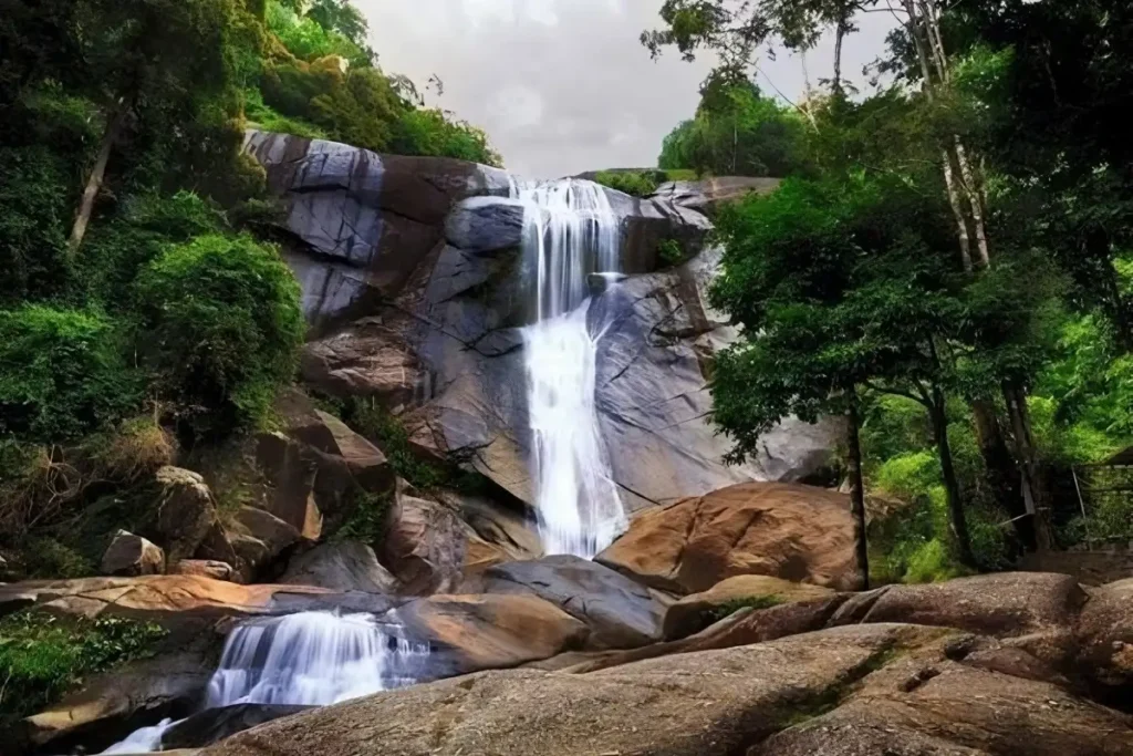 Air Terjun Telaga Tujuh Langkawi